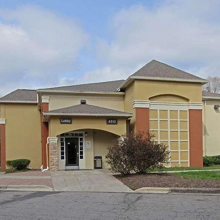 Suburban Studios Raleigh - Crabtree Valley Exterior foto
